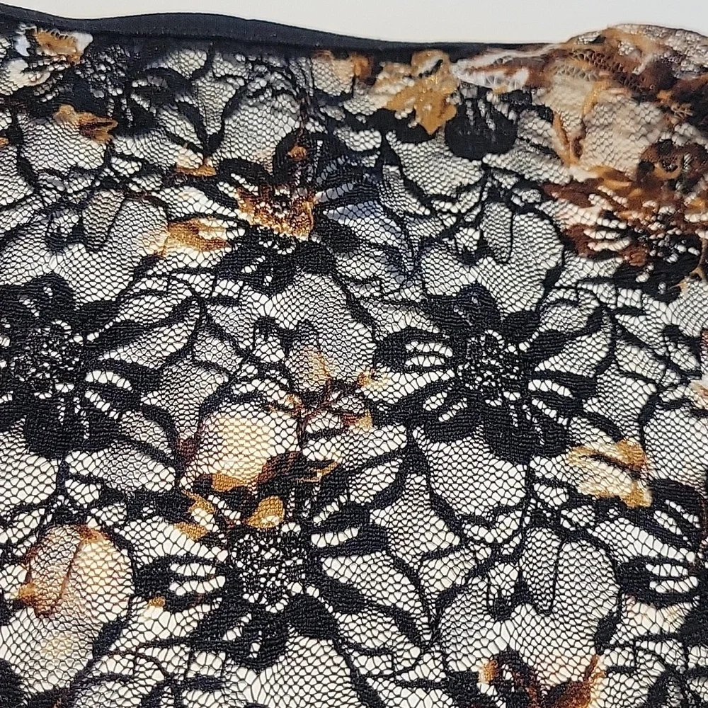 Floral Lace Long Sleeve Bodysuit Sz L